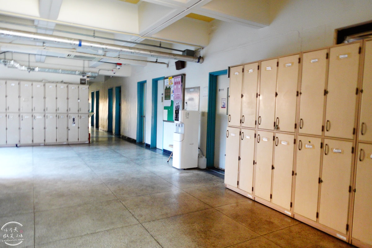 大邱嶺南大學(영남대학교)∥全韓國校區第二大,韓國總統朴正熙創立的名校︱20樓高中央圖書館、音樂系教室︱大邱地鐵景點 - 第11張圖 大邱嶺南大學