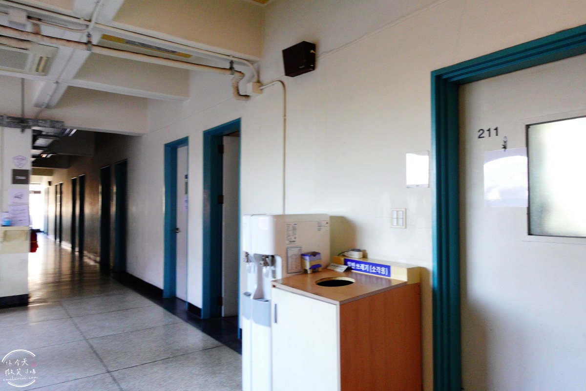 大邱嶺南大學(영남대학교)∥全韓國校區第二大,韓國總統朴正熙創立的名校︱20樓高中央圖書館、音樂系教室︱大邱地鐵景點 - 第13張圖 大邱嶺南大學