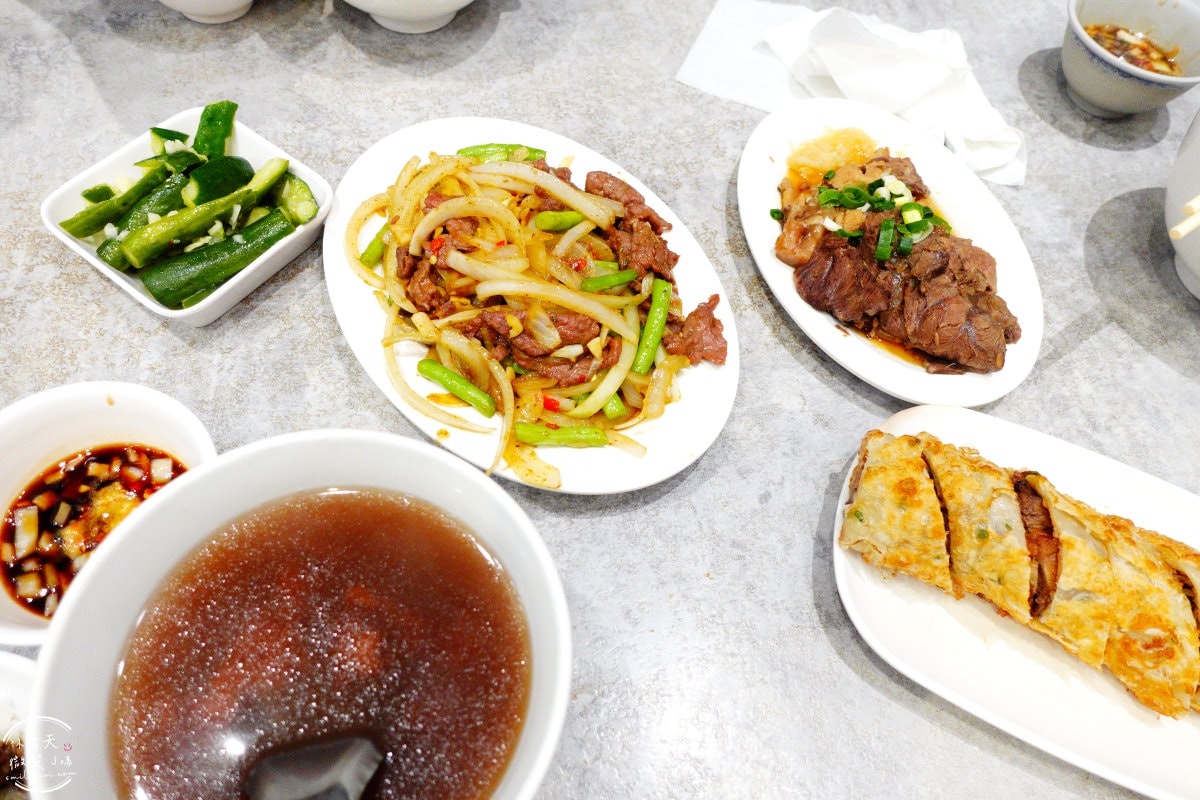 台南文章牛肉湯∥台南必吃!溫體牛肉湯專賣,品嚐最地道的在地美食︱孜然牛肉、招牌牛肉湯、牛肉捲餅、牛肉燥飯,飄香數十年的經典味道 - 第10張圖