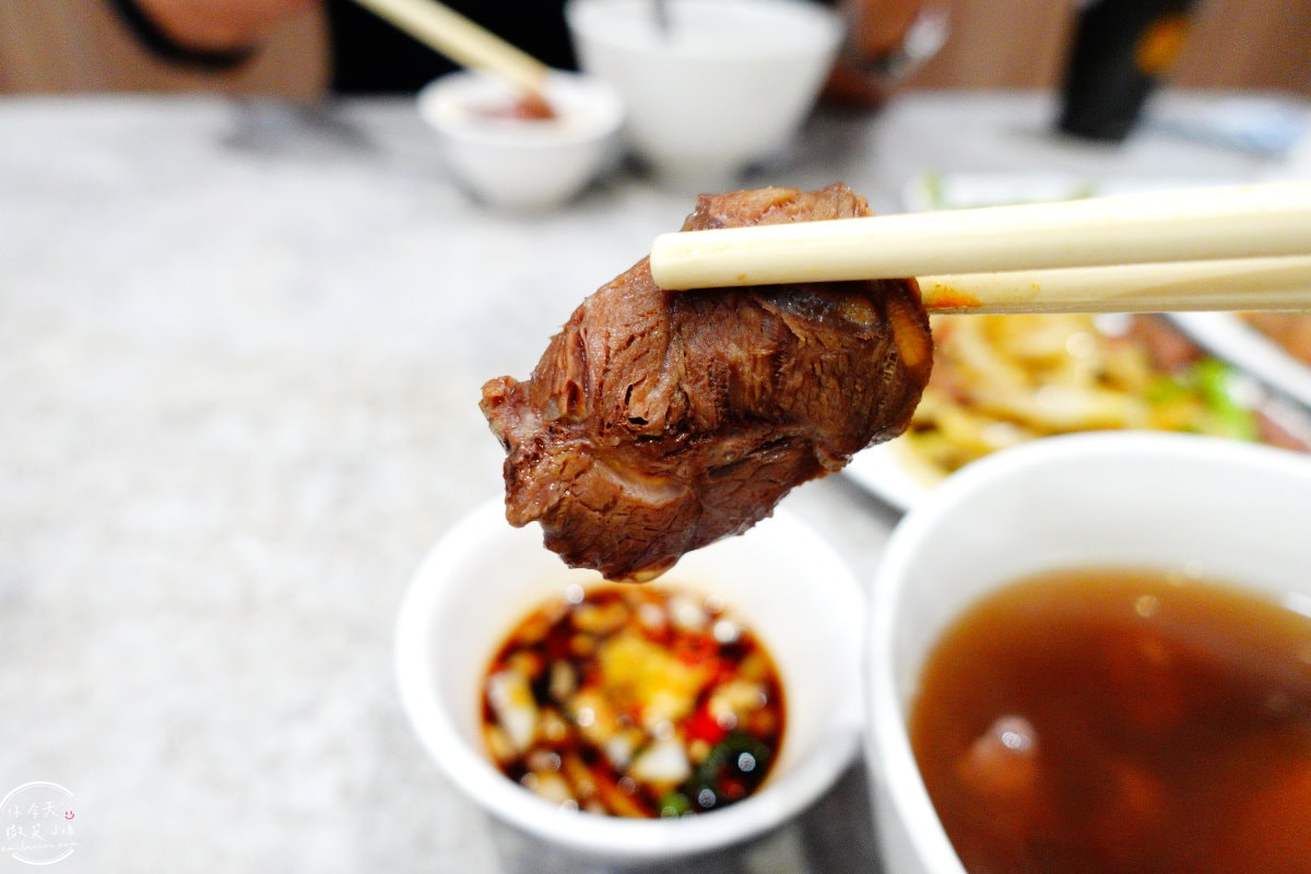台南文章牛肉湯∥台南必吃!溫體牛肉湯專賣,品嚐最地道的在地美食︱孜然牛肉、招牌牛肉湯、牛肉捲餅、牛肉燥飯,飄香數十年的經典味道 - 第22張圖