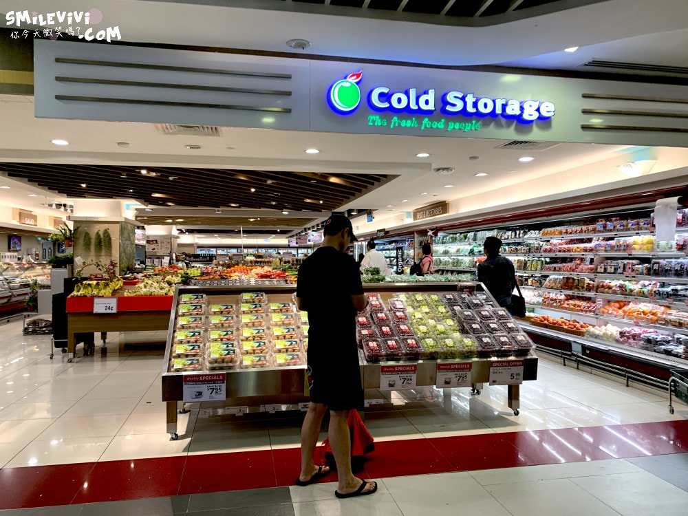 武吉士白沙浮廣場BUGIS Junction∥BUGIS+ 室內購物中心︱斑蘭蛋糕、老曾記炸物必吃!Cold Storage超市︱新加坡零食、泡麵、伴手禮採滿 - 第19張圖 BUGIS Junction