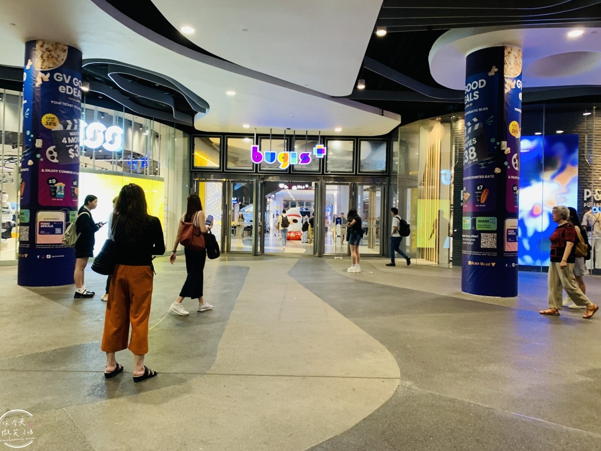 武吉士白沙浮廣場BUGIS Junction∥BUGIS+ 室內購物中心︱斑蘭蛋糕、老曾記炸物必吃!Cold Storage超市︱新加坡零食、泡麵、伴手禮採滿 - 第32張圖 BUGIS Junction