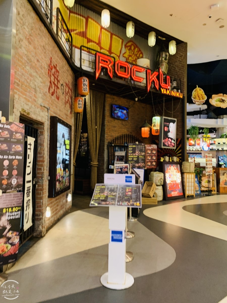 武吉士白沙浮廣場BUGIS Junction∥BUGIS+ 室內購物中心︱斑蘭蛋糕、老曾記炸物必吃!Cold Storage超市︱新加坡零食、泡麵、伴手禮採滿 - 第38張圖 BUGIS Junction