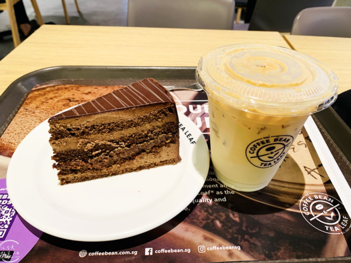 Coffee Bean & Tea Leaf∥新加坡咖啡廳,巧克力蛋糕︱Bugis Junction分店悠閒下午茶︱比 Starbucks 更值得一試?新加坡下午茶 - 第14張圖 Coffee Bean