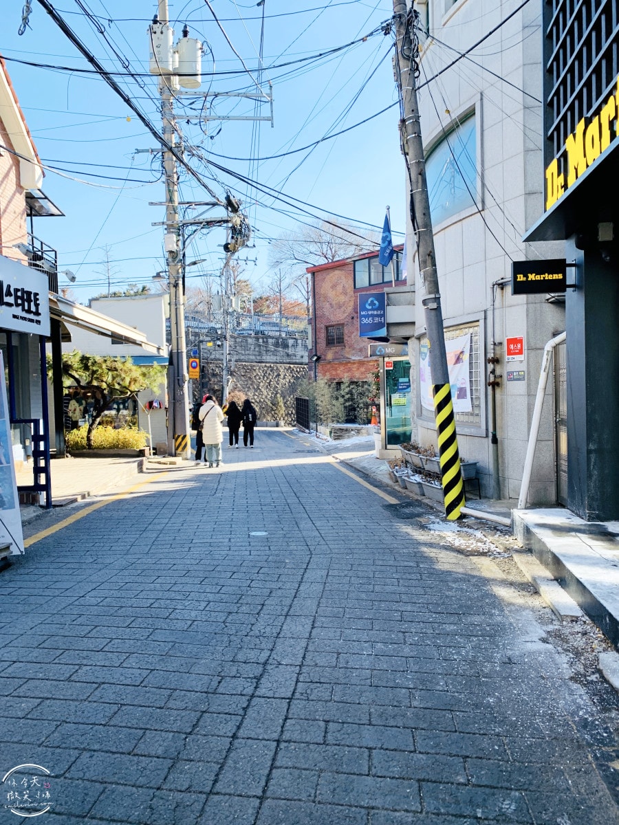 首爾三清洞文化街(삼청동문화거리)∥文青最愛!首爾三清洞散步指南,網美必拍景點︱咖啡廳、壁畫街探索,首爾自由行必收藏 - 第18張圖 三清洞