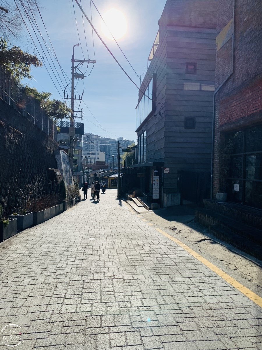 首爾三清洞文化街(삼청동문화거리)∥文青最愛!首爾三清洞散步指南,網美必拍景點︱咖啡廳、壁畫街探索,首爾自由行必收藏 - 第22張圖 三清洞