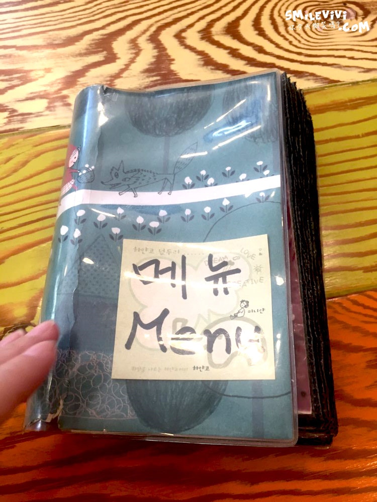 美術館旁豬排飯(미술관옆 돈까스)∥簡單卻讓人愛不釋口的美食體驗,CP值超高!三清洞必吃的隱藏料理︱首爾三清洞街頭豬排飯 - 第10張圖