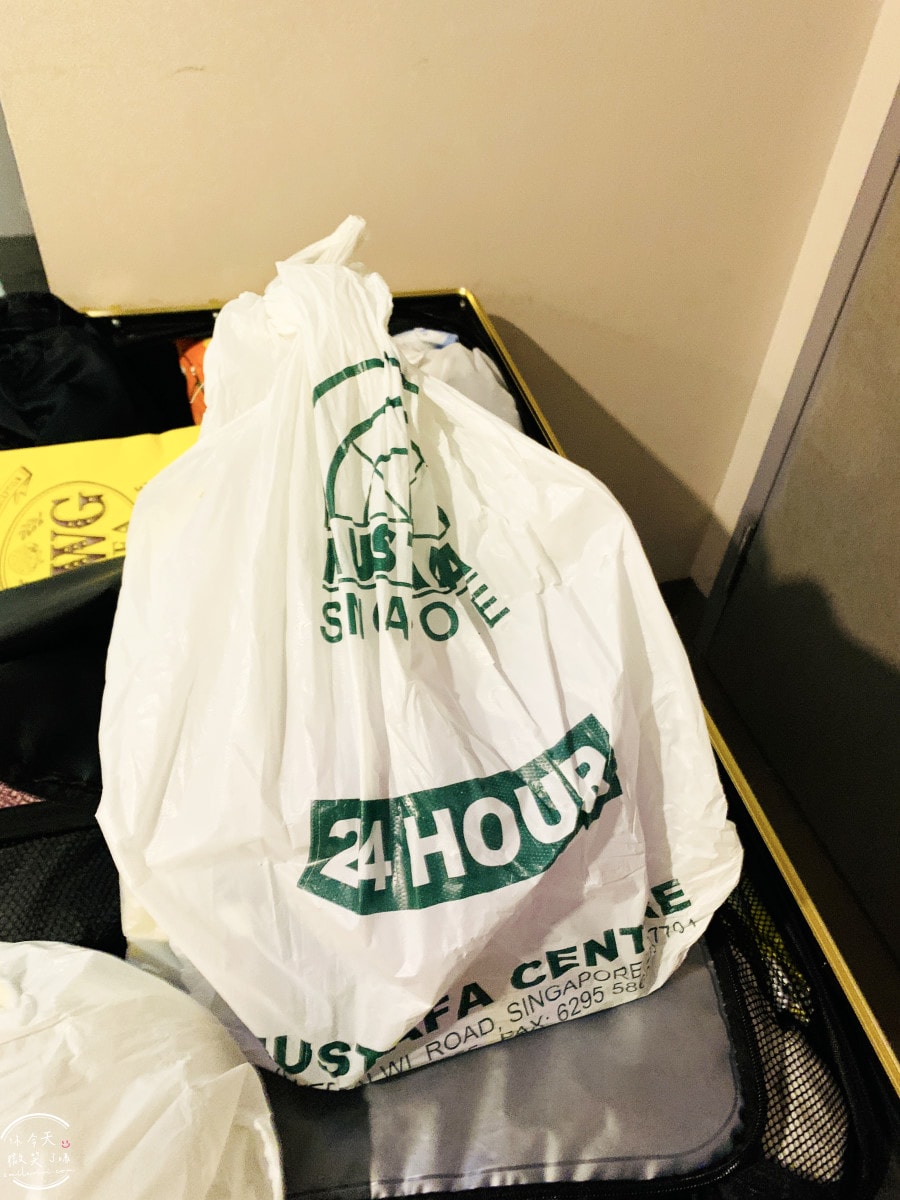 慕達發購物中心Mustafa Centre∥新加坡小印度區的24小時購物天堂︱新加坡必買好物,觀光購物一日遊 - 第68張圖