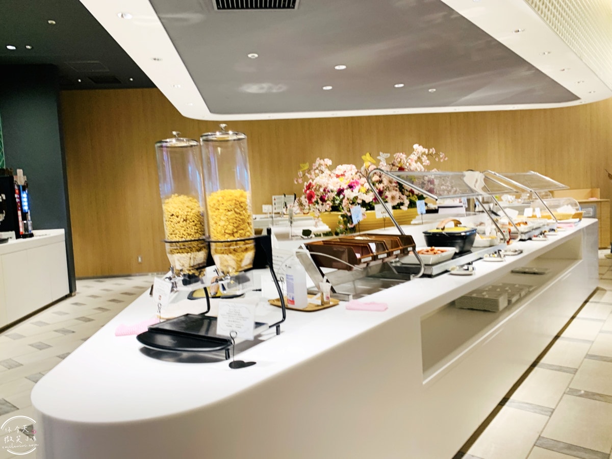 新千歲機場Royal Lounge∥北海道新千歲機場國際線貴賓室︱Royal Lounge貴賓室位置、開放時間,貴賓室完整評價︱長榮貴賓室、華航貴賓室 - 第12張圖 Royal Lounge