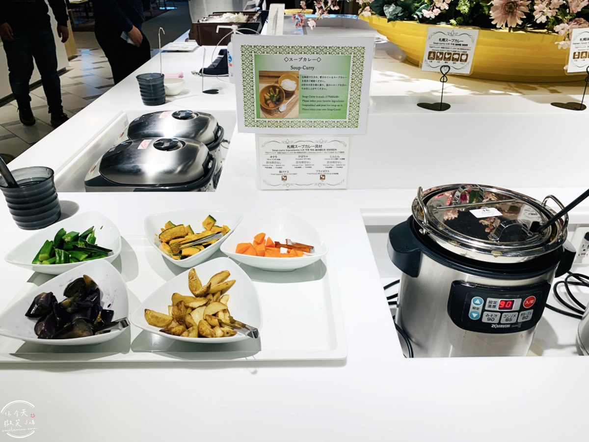 新千歲機場Royal Lounge∥北海道新千歲機場國際線貴賓室︱Royal Lounge貴賓室位置、開放時間,貴賓室完整評價︱長榮貴賓室、華航貴賓室 - 第16張圖 Royal Lounge
