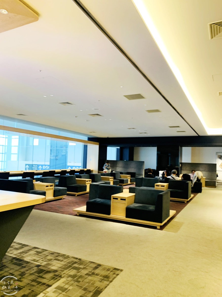 新千歲機場Royal Lounge∥北海道新千歲機場國際線貴賓室︱Royal Lounge貴賓室位置、開放時間,貴賓室完整評價︱長榮貴賓室、華航貴賓室 - 第6張圖 Royal Lounge