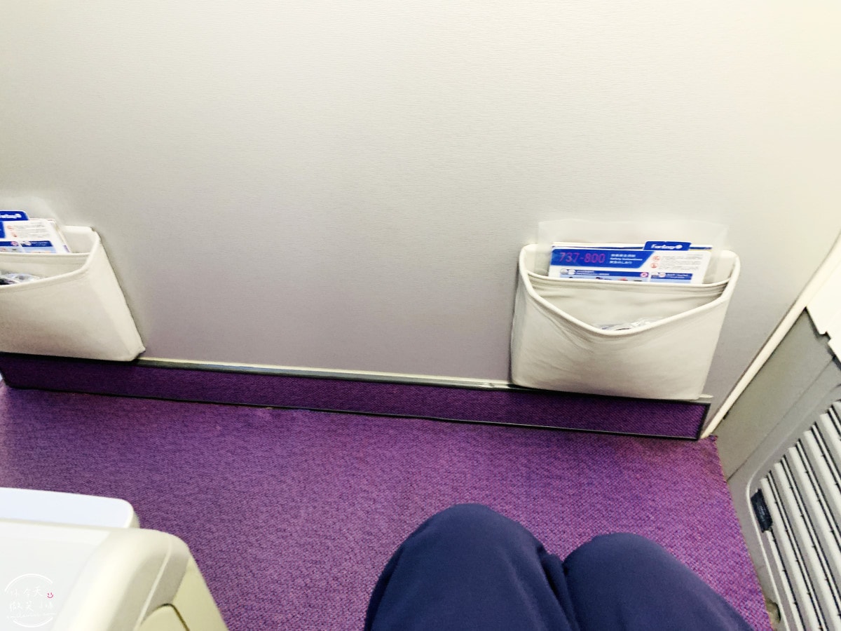 華航CI167商務艙∥大阪關西機場到高雄機場KIX-KHH︱中華航空商務艙搭乘體驗,座位、餐點、服務體驗分享︱737-800搭乘心得 - 第8張圖 CI167