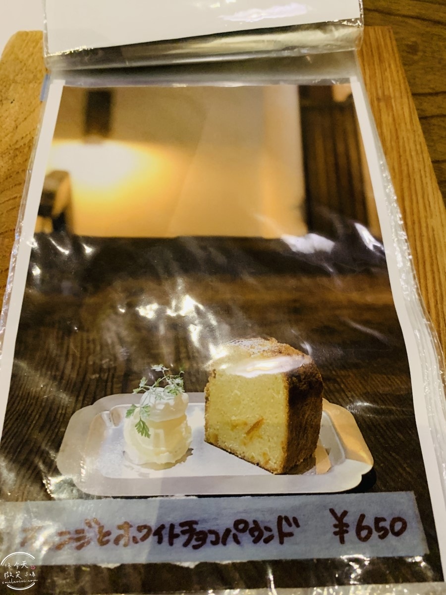 CAFE WACCA