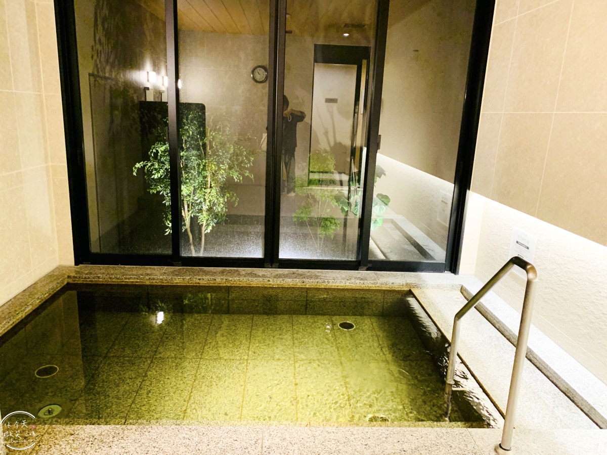 大阪堺市Super Hotel Sakai Marittima∥近車站、免費早餐+天然湯泉︱單人房型介紹,大阪近郊︱超值溫泉住宿首選!堺市住宿推薦,堺Marittima 超級飯店 - 第62張圖 Super Hotel Sakai Marittima