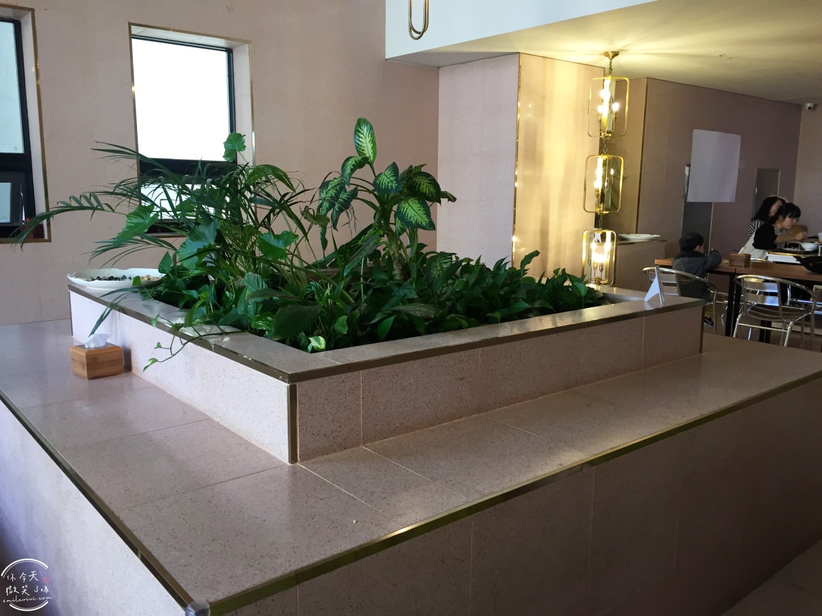 大邱東城路飯店推薦∥February Hotel 東城路二月飯店(2월호텔동성로)︱兩大床Junior Suite 房型、一大床房型︱大邱超人氣住宿、地點超讚 - 第55張圖