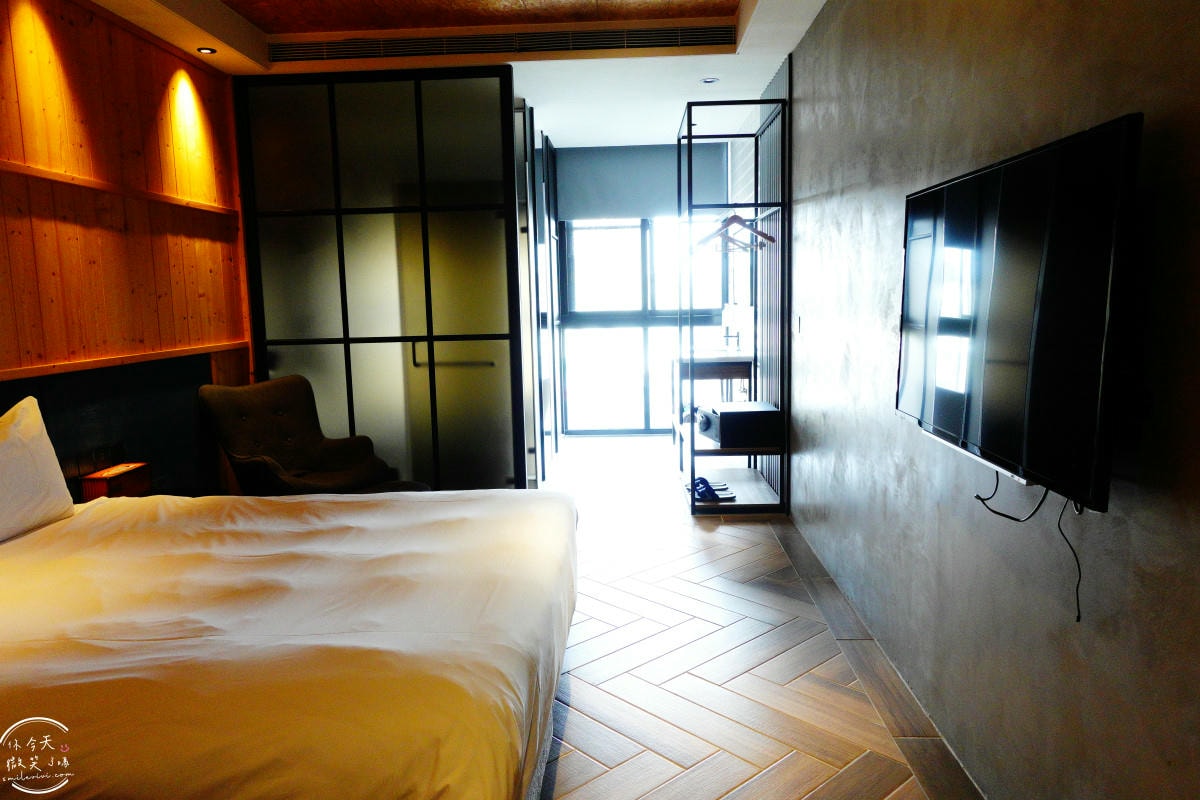台南住宿推薦∥台南行旅 Hotel Leisure Tainan-OINN 巷弄潮旅,設計系旅店!雙人房、四人房、背包房各種房型開箱︱走路5分鐘到武聖夜市,台南中西區住宿心得 - 第21張圖