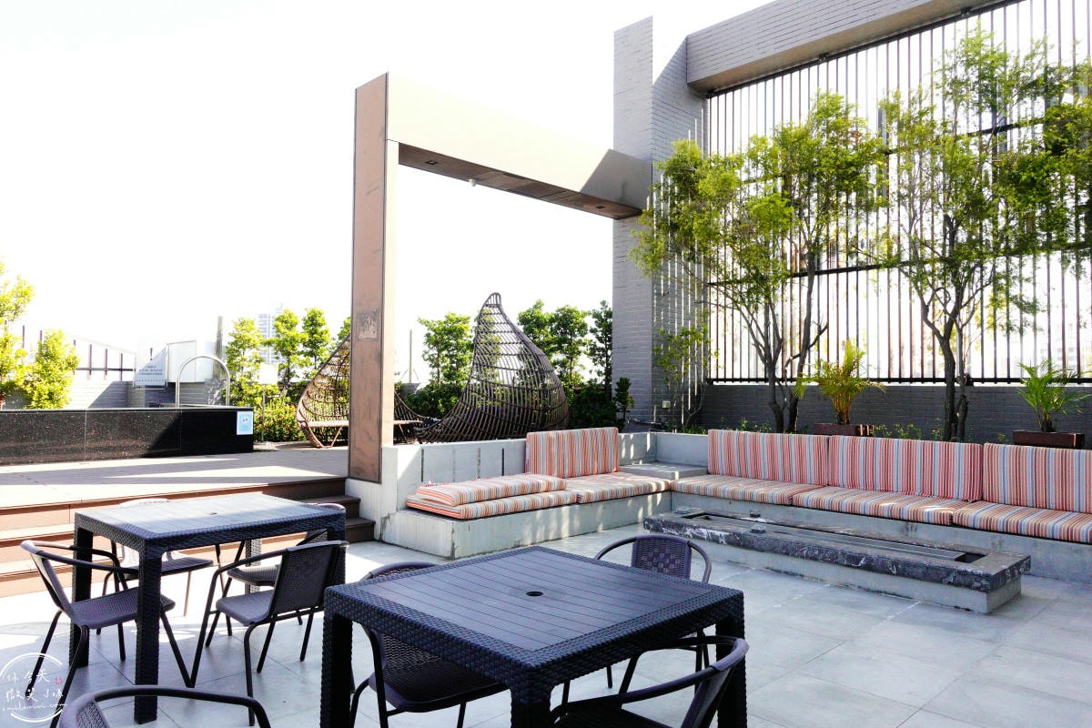 台南住宿推薦∥台南行旅 Hotel Leisure Tainan-OINN 巷弄潮旅,設計系旅店!雙人房、四人房、背包房各種房型開箱︱走路5分鐘到武聖夜市,台南中西區住宿心得 - 第98張圖