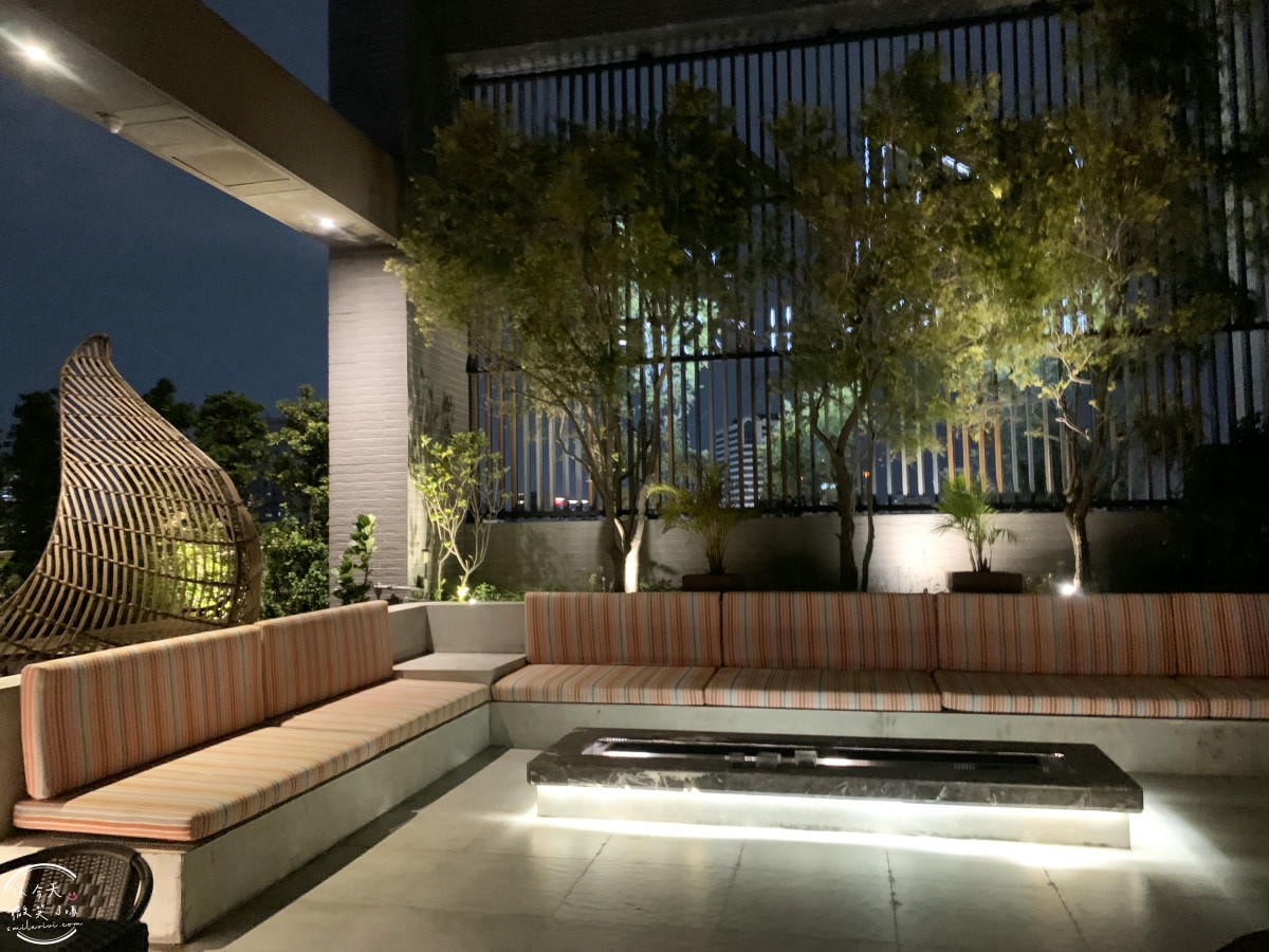 台南住宿推薦∥台南行旅 Hotel Leisure Tainan-OINN 巷弄潮旅,設計系旅店!雙人房、四人房、背包房各種房型開箱︱走路5分鐘到武聖夜市,台南中西區住宿心得 - 第103張圖