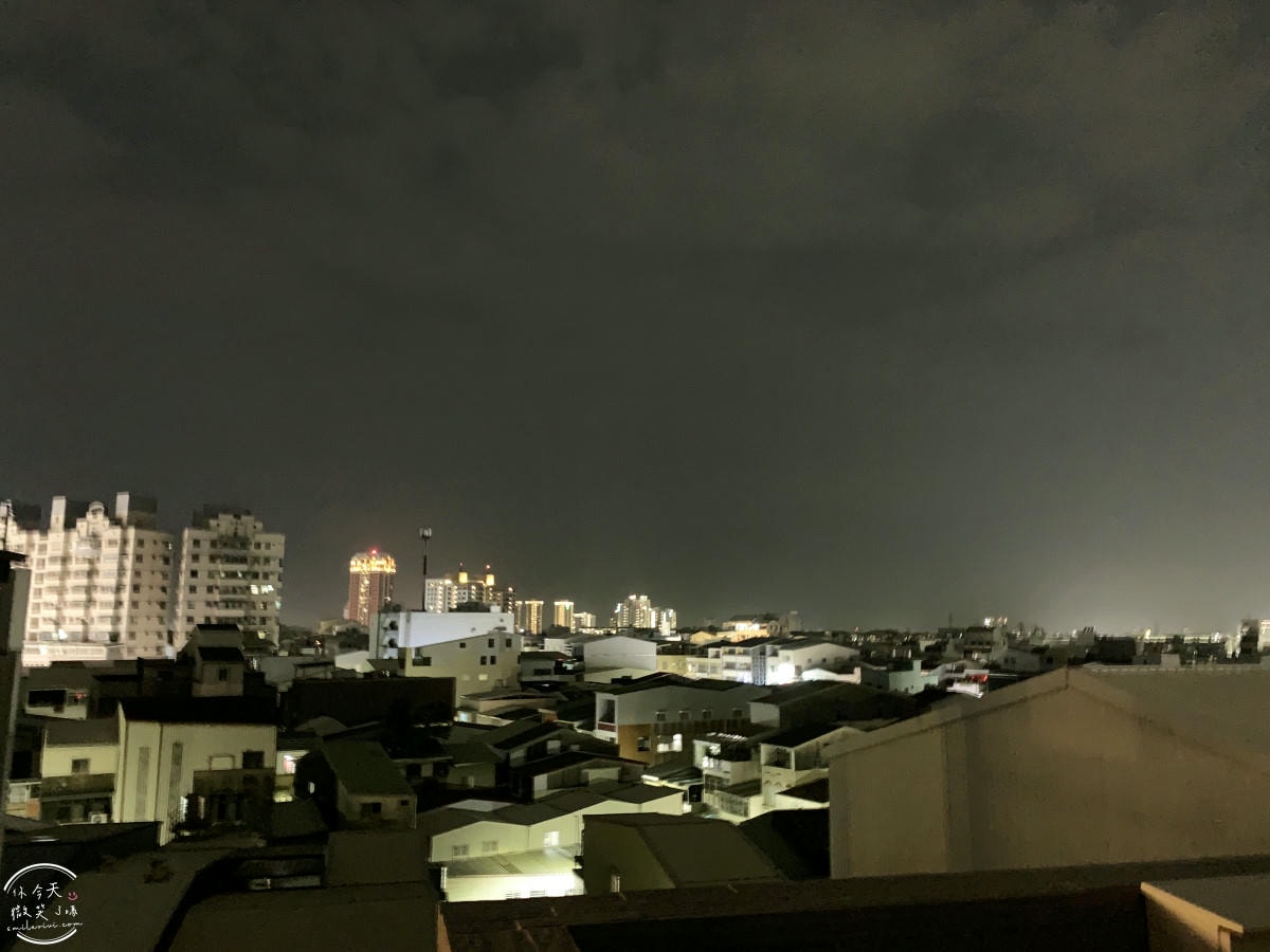 台南住宿推薦∥台南行旅 Hotel Leisure Tainan-OINN 巷弄潮旅,設計系旅店!雙人房、四人房、背包房各種房型開箱︱走路5分鐘到武聖夜市,台南中西區住宿心得 - 第105張圖