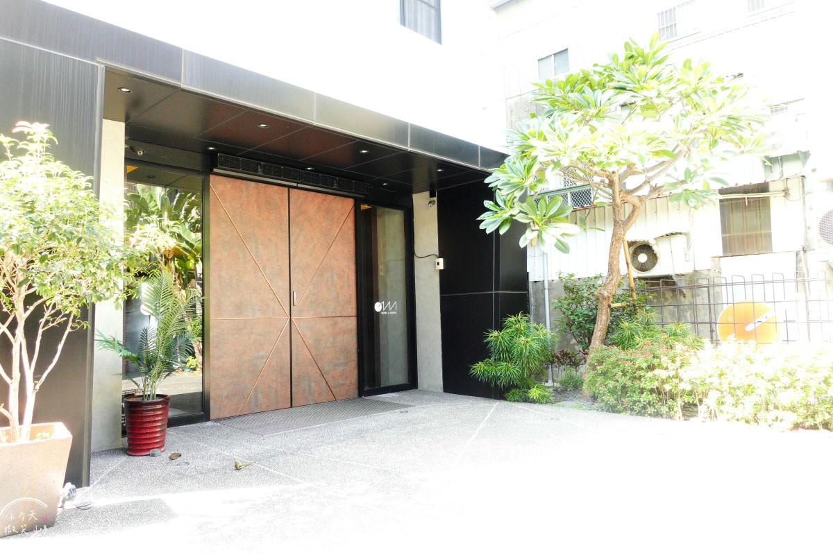 台南住宿推薦∥台南行旅 Hotel Leisure Tainan-OINN 巷弄潮旅,設計系旅店!雙人房、四人房、背包房各種房型開箱︱走路5分鐘到武聖夜市,台南中西區住宿心得 - 第109張圖