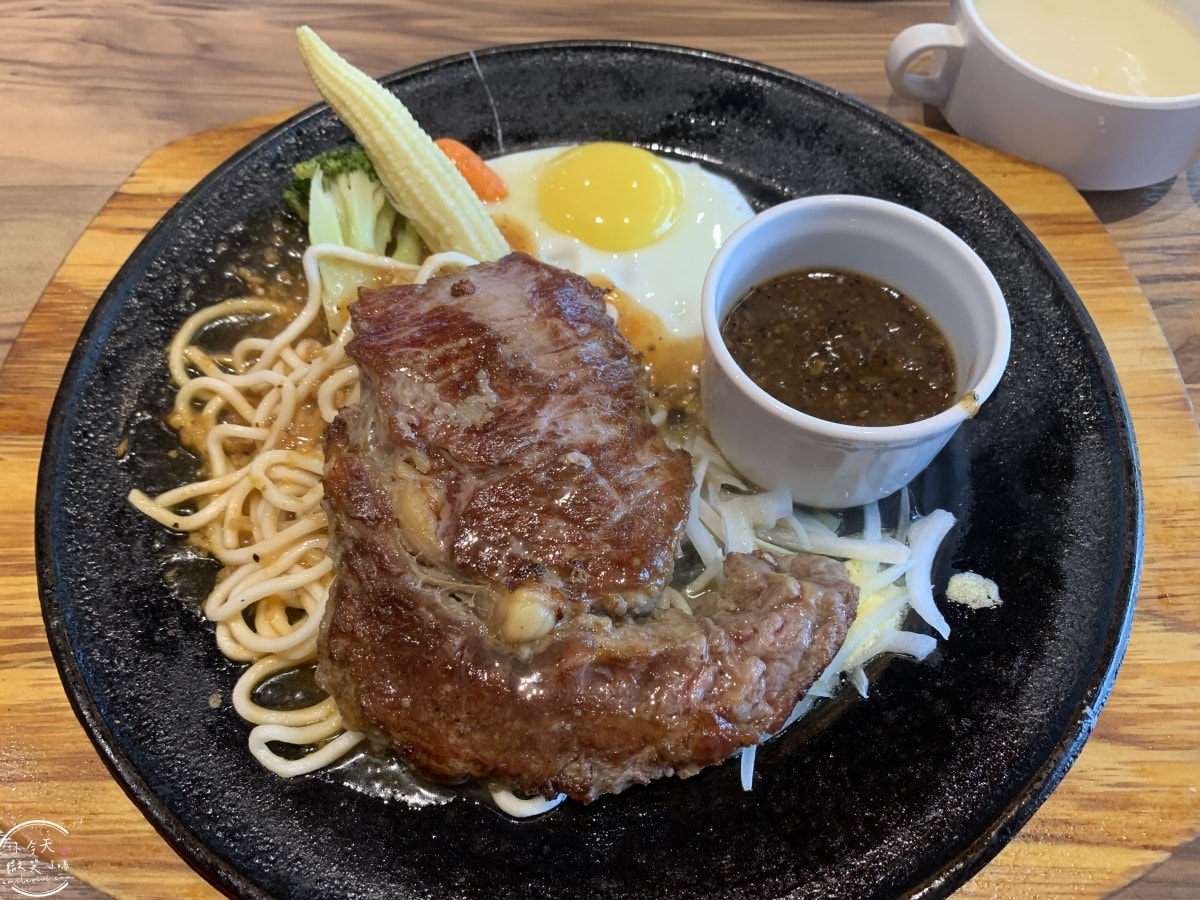 Double萬牛排館∥最新菜單,二訪踩雷︱牛排迷的天堂!自助沙拉吧吃到飽,義大利麵、燉飯、冰品飲料無限量供應︱鳳山牛排吃到飽 - 第60張圖