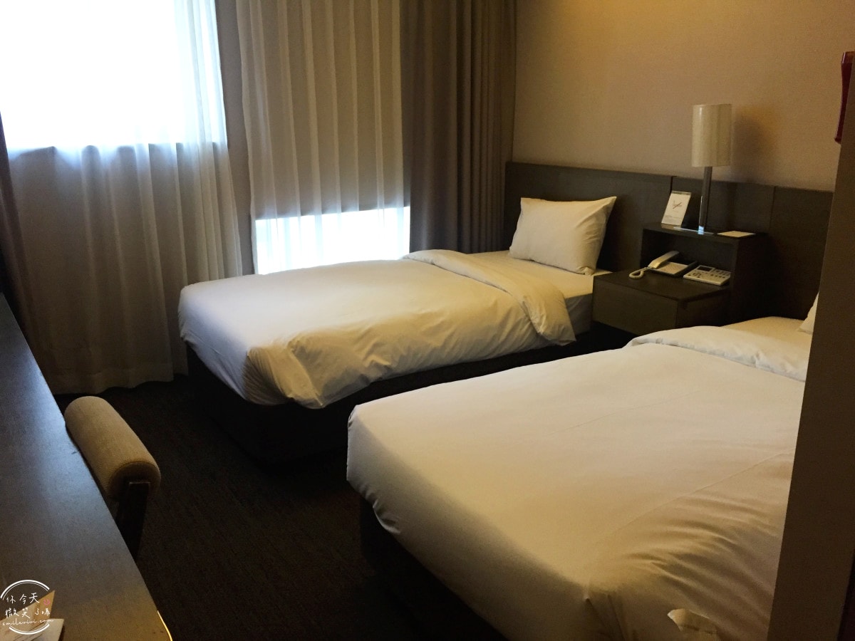 首爾站住宿首選∥Hotel Manu Seoul(호텔마누;首爾馬努酒店),兩小床房型,門口就是7017︱近地鐵、吃喝購物超方便,CP值超高飯店推薦︱南大門飯店 - 第15張圖 Hotel Manu