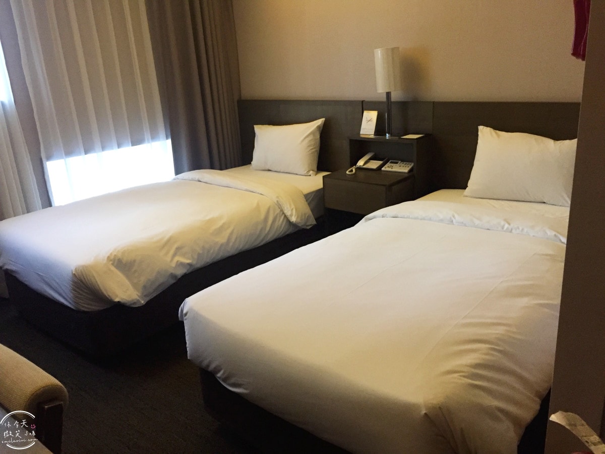 首爾站住宿首選∥Hotel Manu Seoul(호텔마누;首爾馬努酒店),兩小床房型,門口就是7017︱近地鐵、吃喝購物超方便,CP值超高飯店推薦︱南大門飯店 - 第17張圖 Hotel Manu