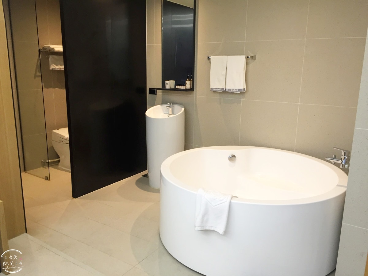首爾江南住宿推薦∥Richwell Hotel(리치웰 호텔;瑞奇威爾飯店),不到2,000元台幣,套房一大床、兩小床房型開箱,免費咖啡︱首爾江南CP值超高飯店住宿體驗︱近首爾地鐵宣陵站、驛三站 - 第36張圖 Richwell Hotel