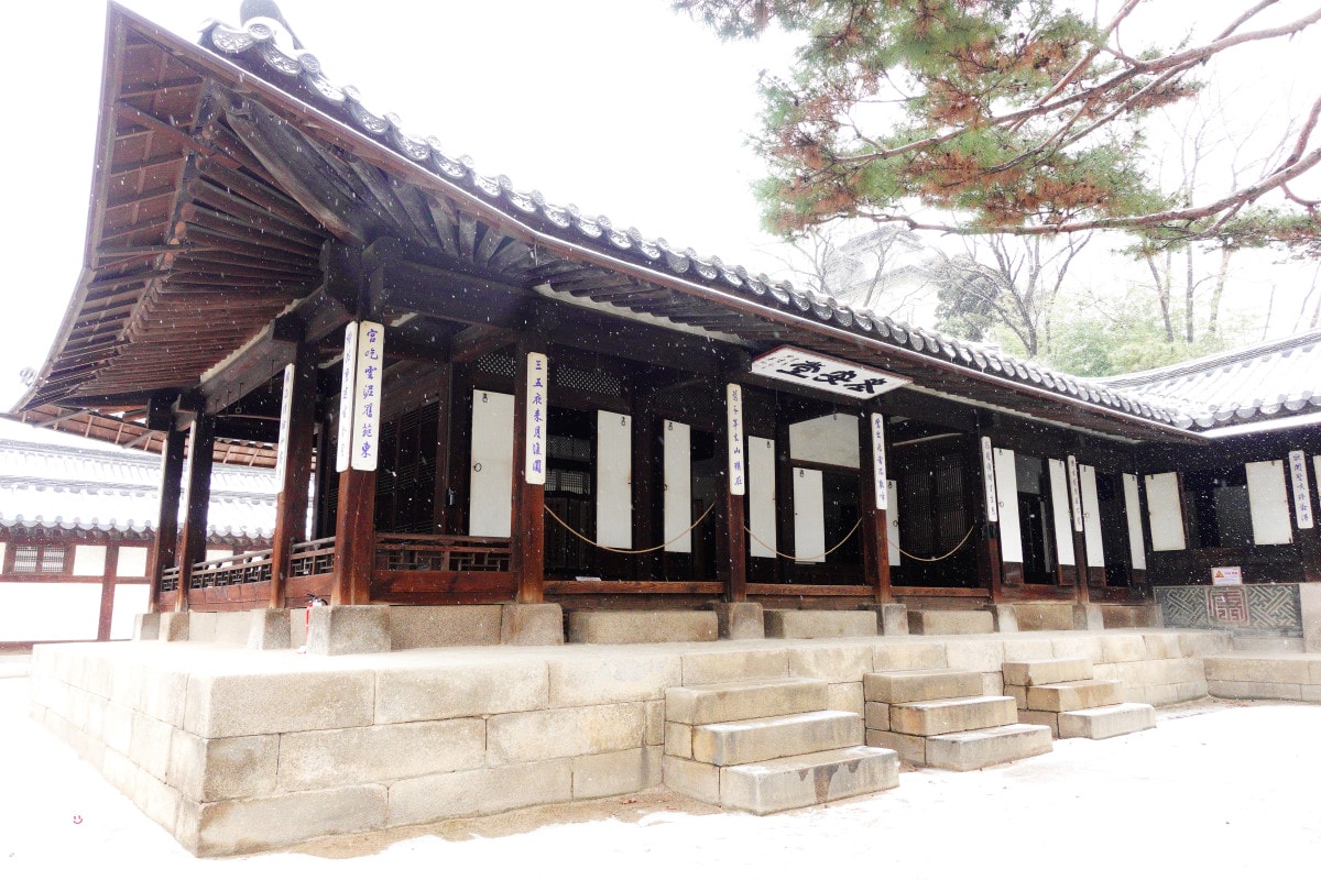 首爾雲峴宮(운현궁)∥免費入場,最低調的古宮秘境︱雲峴宮冬日雪景拍照太夢幻!網美必拍景點,首爾必訪古宮︱韓國自由行,安國站4號出口景點(안국역) - 第17張圖
