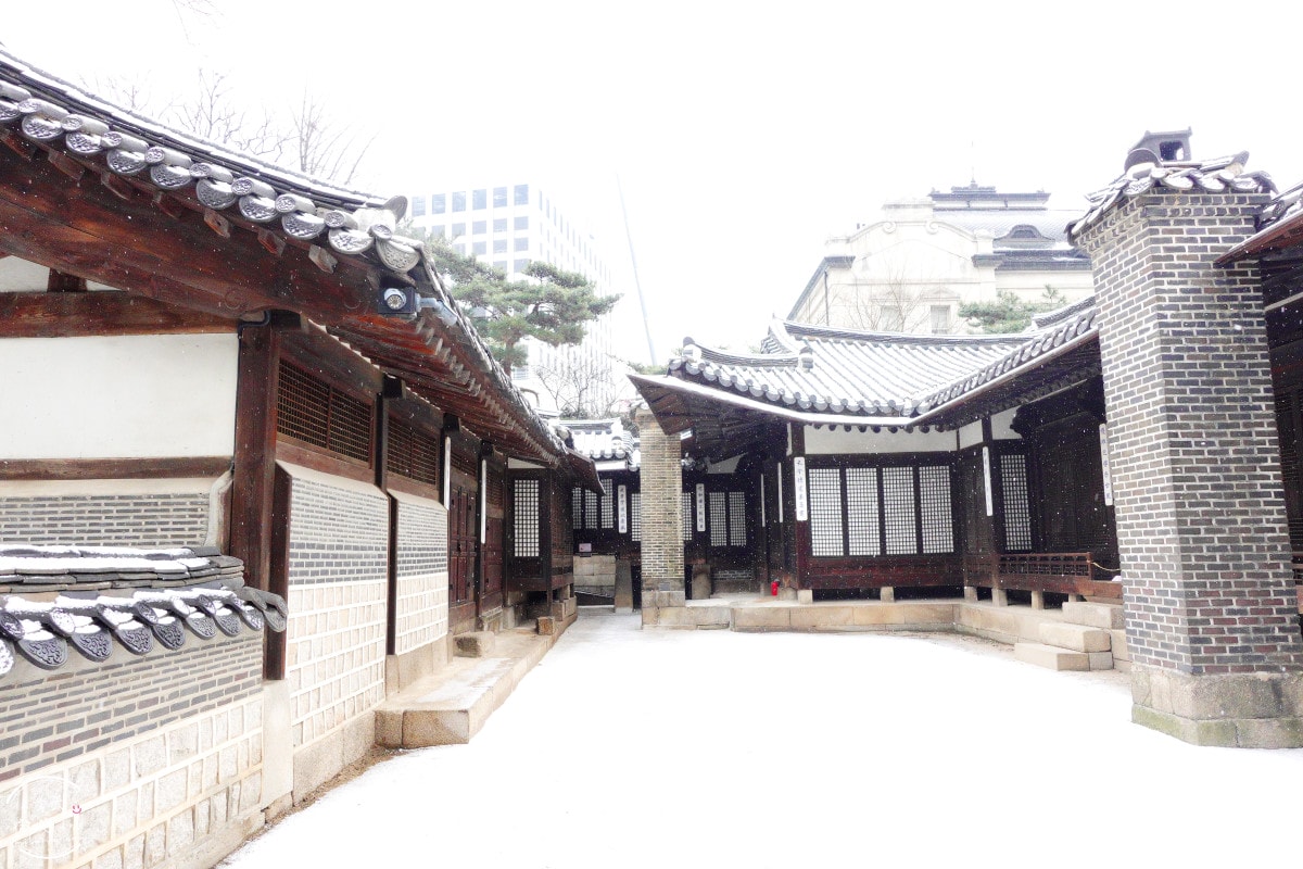 首爾雲峴宮(운현궁)∥免費入場,最低調的古宮秘境︱雲峴宮冬日雪景拍照太夢幻!網美必拍景點,首爾必訪古宮︱韓國自由行,安國站4號出口景點(안국역) - 第37張圖