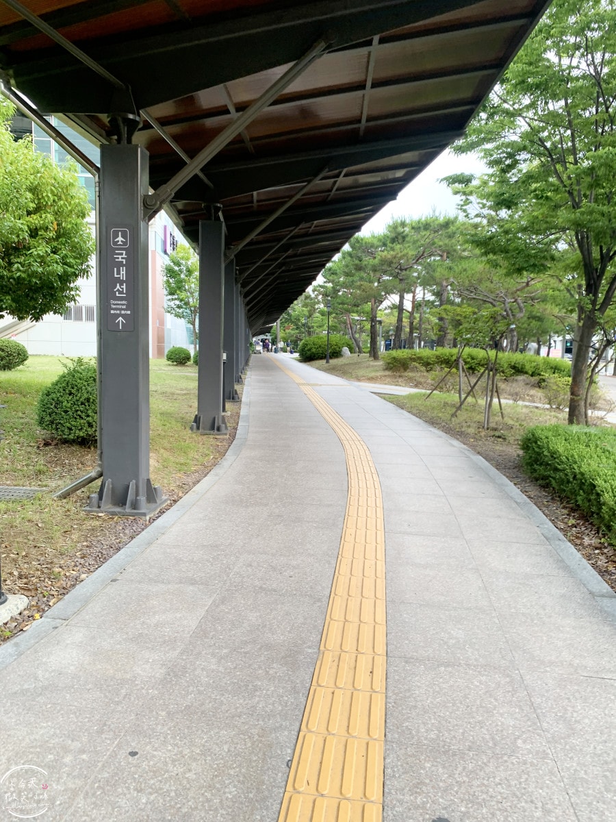 釜山金海機場進市區懶人包∥釜山金海輕電鐵(부산김해경전철),從金海機場站到沙上站轉釜山地鐵2號線超簡單!沙上站轉乘釜山2號線詳細分享︱釜山機場快線來回搭乘分享 - 第8張圖