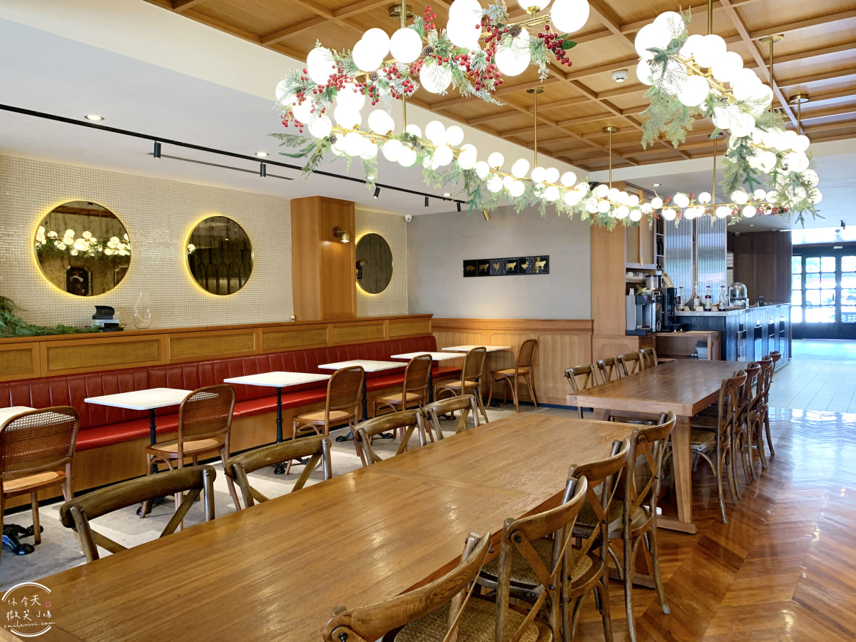 高雄美麗島住宿推薦∥河堤漫旅站前館 River inn Station,全新裝潢、一泊二食、高雄捷運站前超方便!高雄住宿推薦,六合夜市旁 - 第90張圖