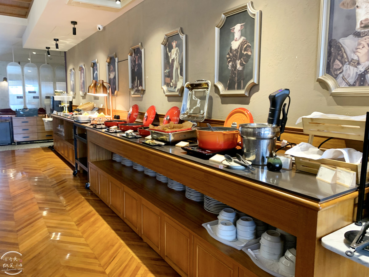 高雄美麗島住宿推薦∥河堤漫旅站前館 River inn Station,全新裝潢、一泊二食、高雄捷運站前超方便!高雄住宿推薦,六合夜市旁 - 第91張圖