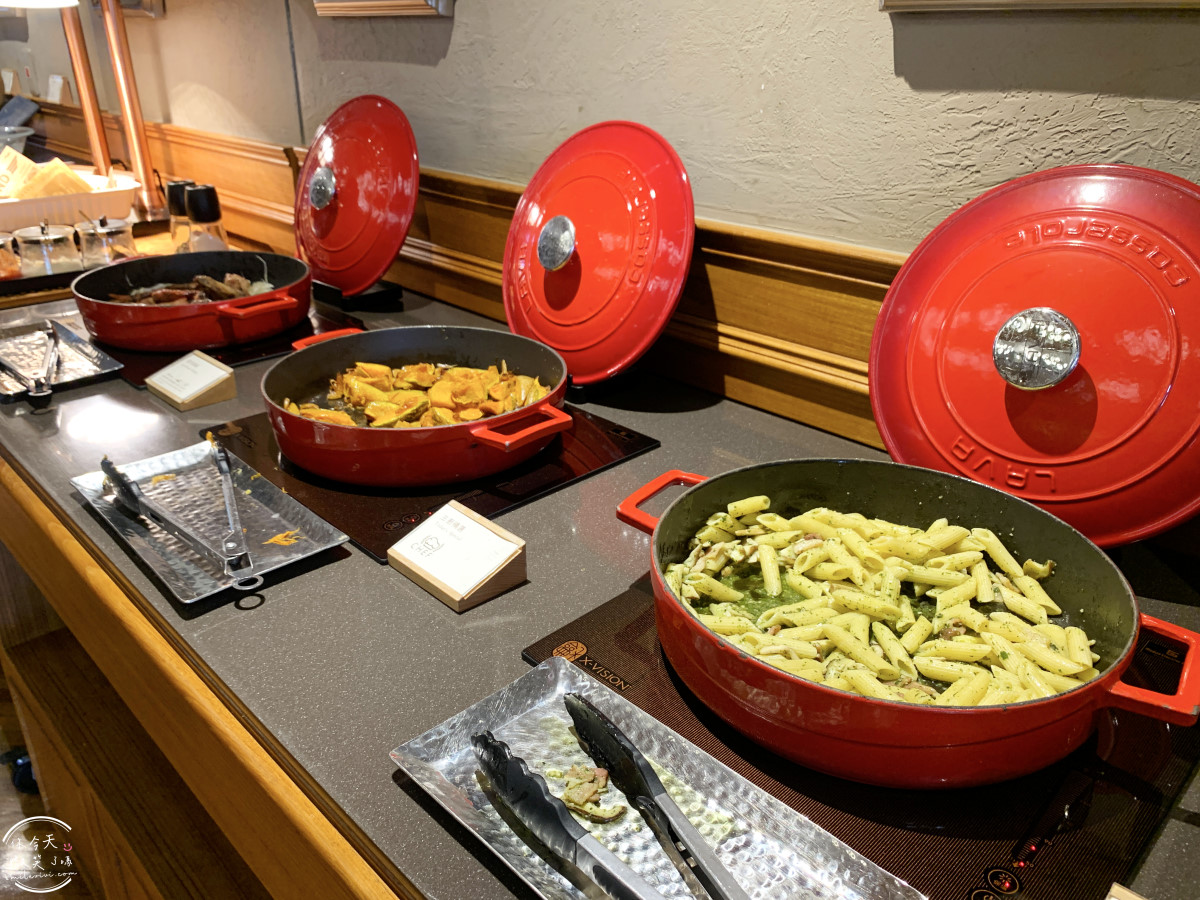 高雄美麗島住宿推薦∥河堤漫旅站前館 River inn Station,全新裝潢、一泊二食、高雄捷運站前超方便!高雄住宿推薦,六合夜市旁 - 第95張圖