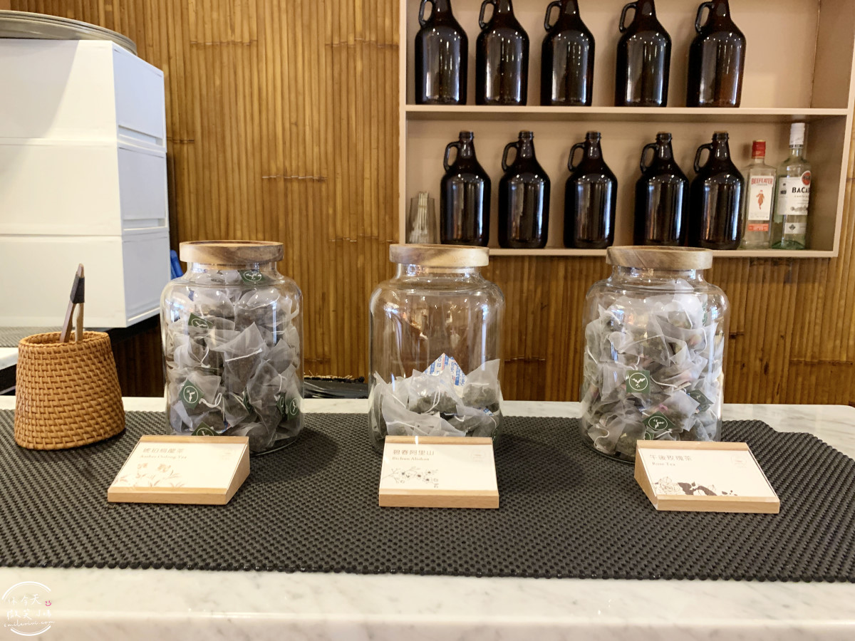 高雄美麗島住宿推薦∥河堤漫旅站前館 River inn Station,全新裝潢、一泊二食、高雄捷運站前超方便!高雄住宿推薦,六合夜市旁 - 第105張圖