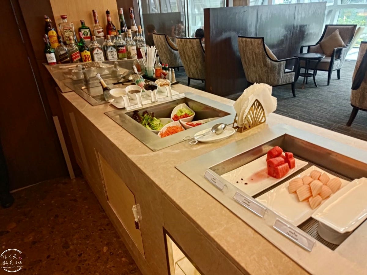 曼谷機場∥Miracle First Class Lounge貴賓室,曼谷素萬那普機場|飛曼谷必看,機場貴賓室!PP/龍騰卡/JCB卡,免費貴賓室|BKK出境航廈 3 樓A區登機門方向,24 小時營業 - 第17張圖 Miracle Lounge