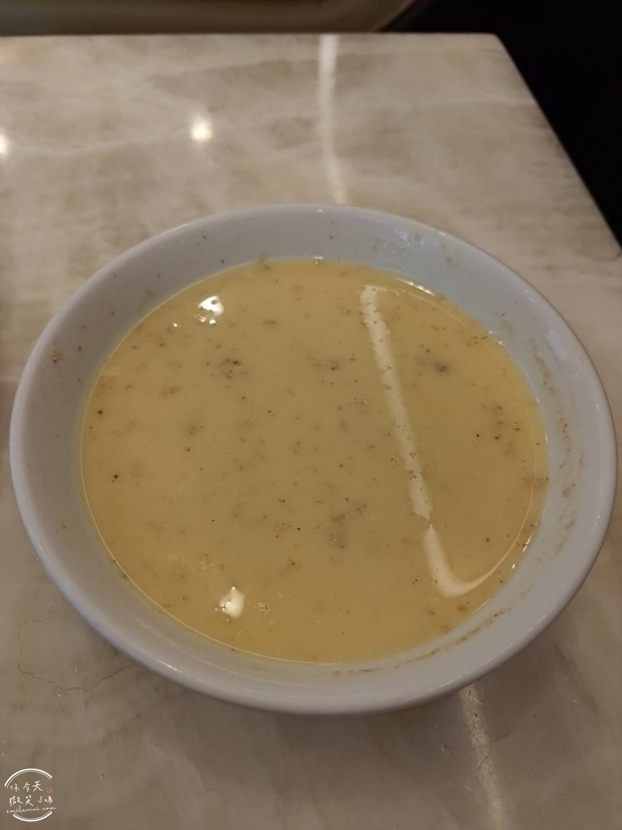 曼谷機場∥Miracle First Class Lounge貴賓室,曼谷素萬那普機場|飛曼谷必看,機場貴賓室!PP/龍騰卡/JCB卡,免費貴賓室|BKK出境航廈 3 樓A區登機門方向,24 小時營業 - 第25張圖 Miracle Lounge