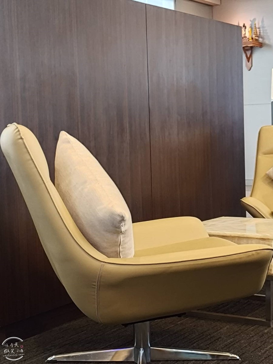 曼谷機場∥Miracle First Class Lounge貴賓室,曼谷素萬那普機場|飛曼谷必看,機場貴賓室!PP/龍騰卡/JCB卡,免費貴賓室|BKK出境航廈 3 樓A區登機門方向,24 小時營業 - 第5張圖 Miracle Lounge