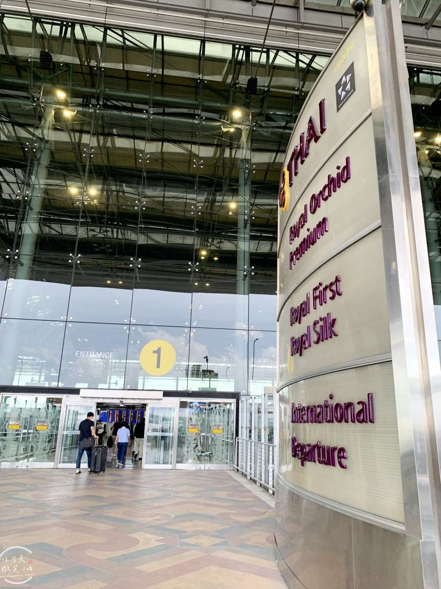 曼谷素萬那普機場(Suvarna-bhumi Airport)∥入境全攻略、蘇凡納布國際機場︱曼谷機場出境、入境,曼谷機場快線、曼谷機場機場捷運︱曼谷旅行第一站 - 第56張圖