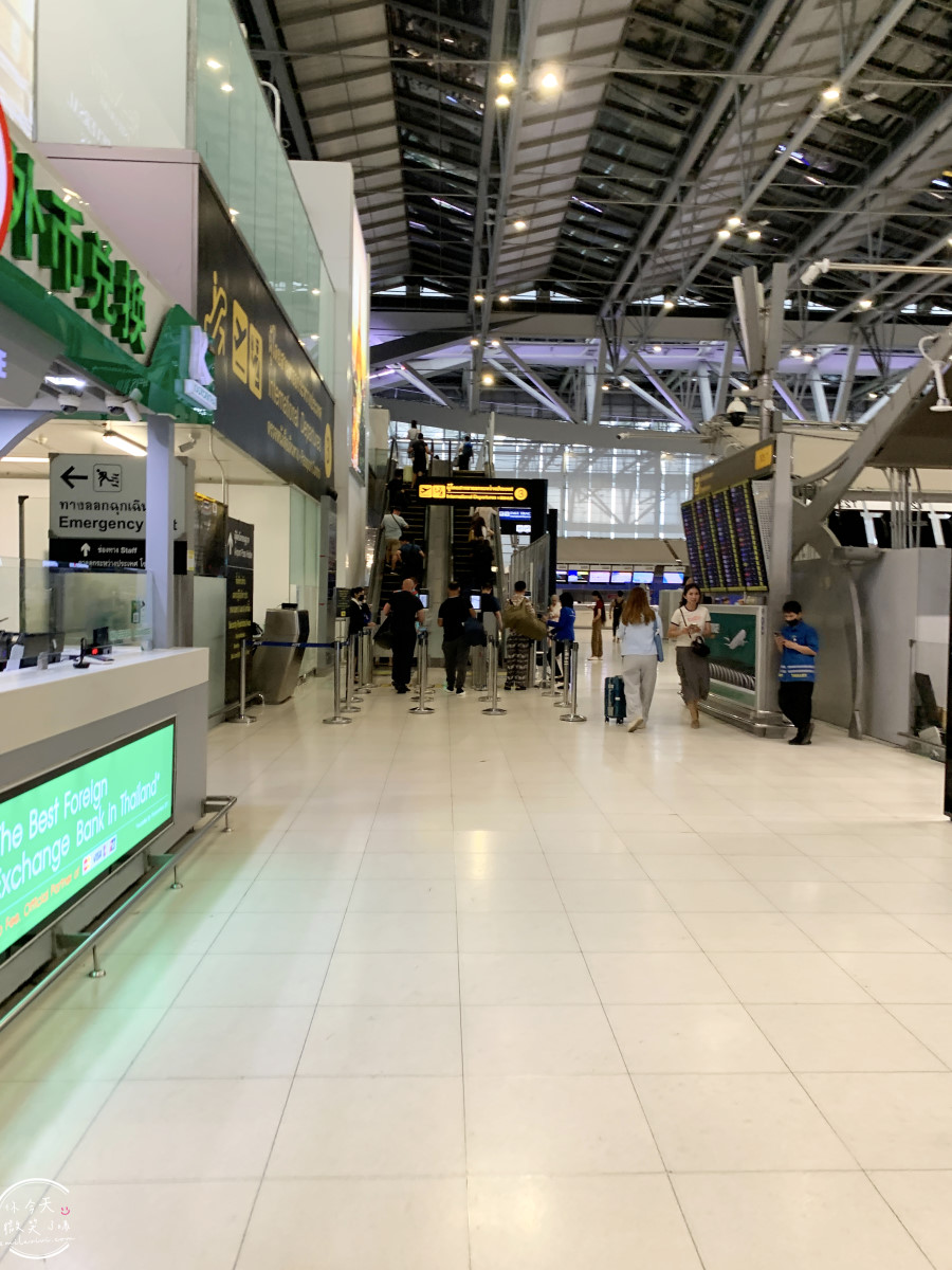 曼谷素萬那普機場(Suvarna-bhumi Airport)∥入境全攻略、蘇凡納布國際機場︱曼谷機場出境、入境,曼谷機場快線、曼谷機場機場捷運︱曼谷旅行第一站 - 第65張圖