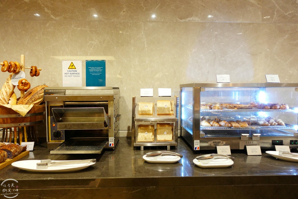 曼谷住宿推薦∥曼谷素坤逸卡爾頓酒店(Carlton Hotel Sukhumvit)行政客房(Executive Room)︱游泳池、健身房、早餐、行政酒廊︱五星服務、交通超方便!曼谷Asok站,近Terminal 21 Asok - 第108張圖