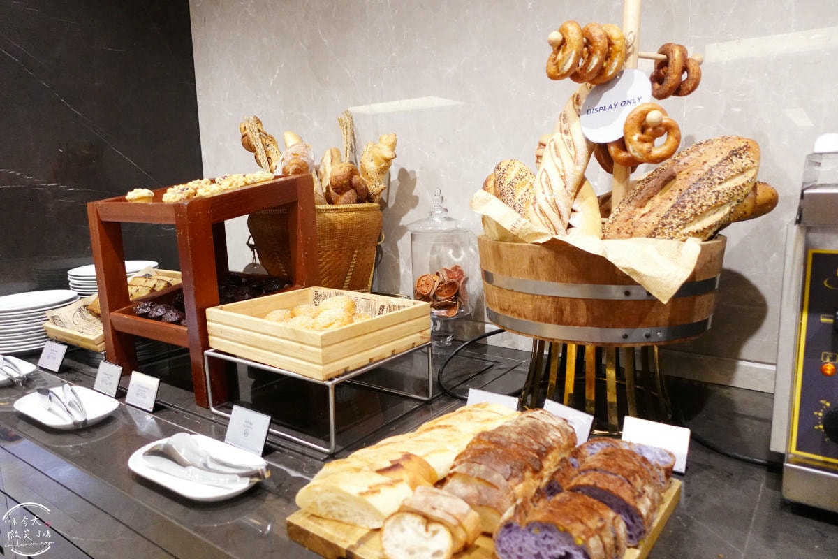 曼谷住宿推薦∥曼谷素坤逸卡爾頓酒店(Carlton Hotel Sukhumvit)行政客房(Executive Room)︱游泳池、健身房、早餐、行政酒廊︱五星服務、交通超方便!曼谷Asok站,近Terminal 21 Asok - 第109張圖