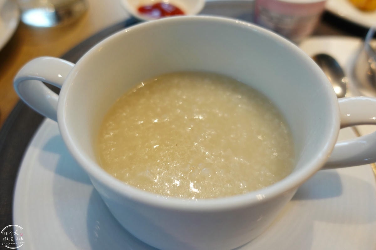 曼谷住宿推薦∥曼谷素坤逸卡爾頓酒店(Carlton Hotel Sukhumvit)行政客房(Executive Room)︱游泳池、健身房、早餐、行政酒廊︱五星服務、交通超方便!曼谷Asok站,近Terminal 21 Asok - 第120張圖