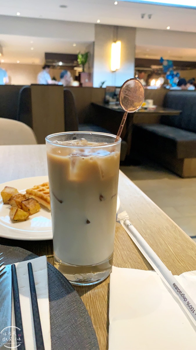 曼谷住宿推薦∥曼谷素坤逸卡爾頓酒店(Carlton Hotel Sukhumvit)行政客房(Executive Room)︱游泳池、健身房、早餐、行政酒廊︱五星服務、交通超方便!曼谷Asok站,近Terminal 21 Asok - 第122張圖