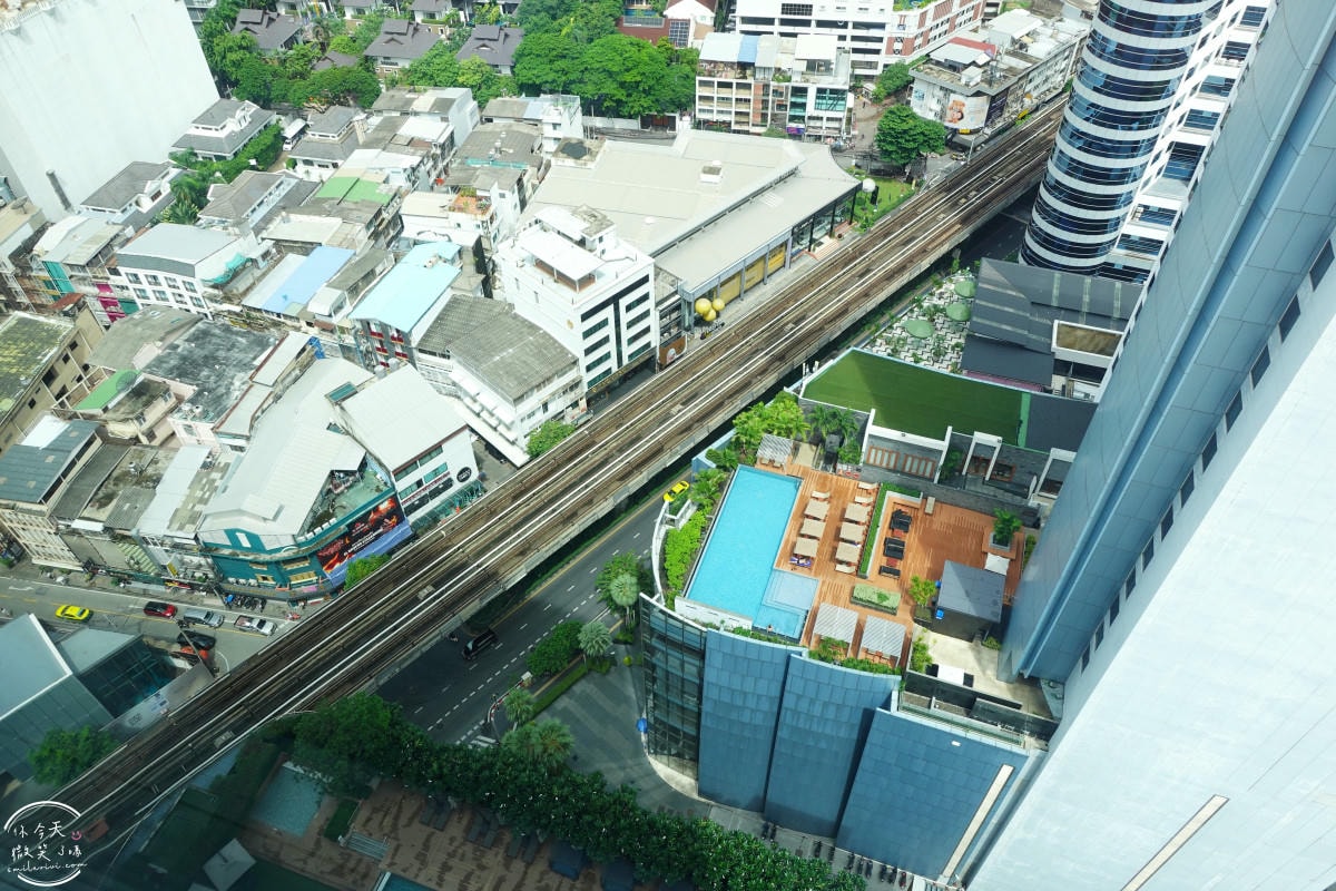 曼谷住宿推薦∥曼谷素坤逸卡爾頓酒店(Carlton Hotel Sukhumvit)行政客房(Executive Room)︱游泳池、健身房、早餐、行政酒廊︱五星服務、交通超方便!曼谷Asok站,近Terminal 21 Asok - 第59張圖