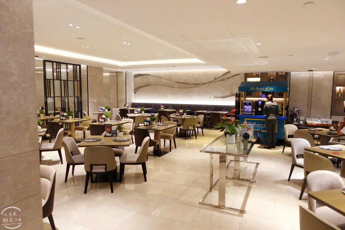 曼谷住宿推薦∥曼谷素坤逸卡爾頓酒店(Carlton Hotel Sukhumvit)行政客房(Executive Room)︱游泳池、健身房、早餐、行政酒廊︱五星服務、交通超方便!曼谷Asok站,近Terminal 21 Asok - 第80張圖