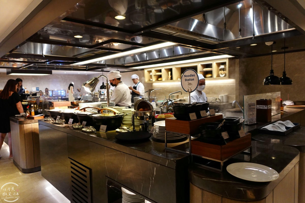 曼谷住宿推薦∥曼谷素坤逸卡爾頓酒店(Carlton Hotel Sukhumvit)行政客房(Executive Room)︱游泳池、健身房、早餐、行政酒廊︱五星服務、交通超方便!曼谷Asok站,近Terminal 21 Asok - 第83張圖