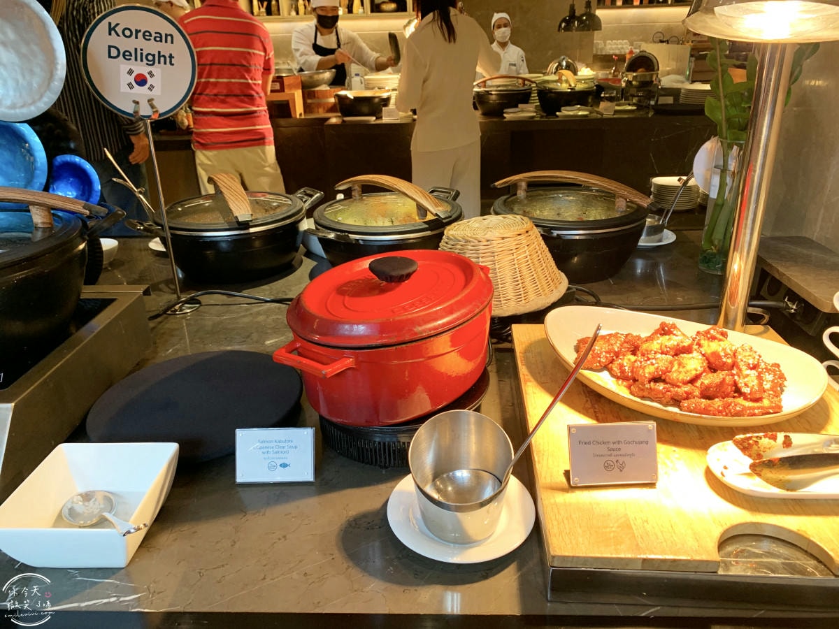 曼谷住宿推薦∥曼谷素坤逸卡爾頓酒店(Carlton Hotel Sukhumvit)行政客房(Executive Room)︱游泳池、健身房、早餐、行政酒廊︱五星服務、交通超方便!曼谷Asok站,近Terminal 21 Asok - 第97張圖