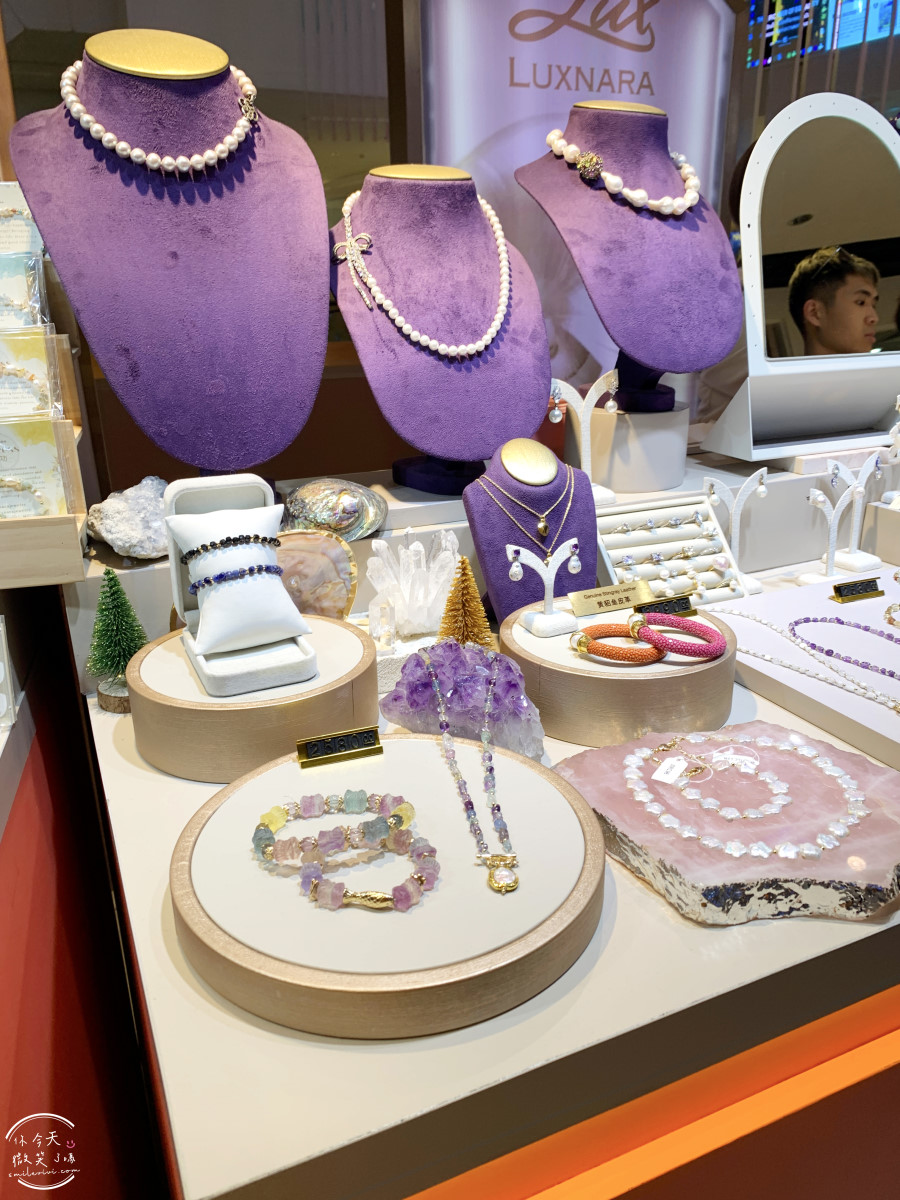 Luxnara Jewelry