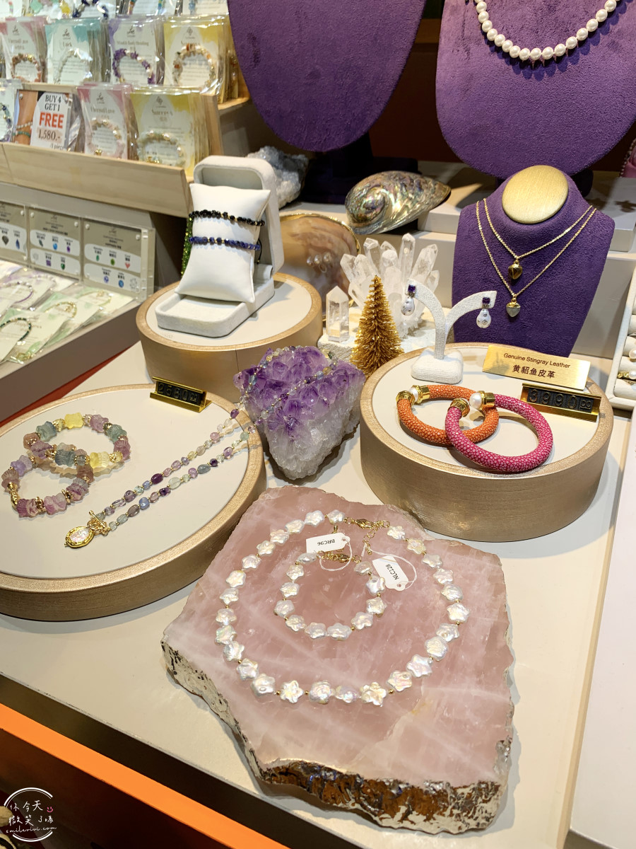 Luxnara Jewelry